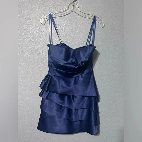 NWT Max and Cleo Women's Sz 4 Strapless Pleated Cocktail Mini Dress Navy Blue - Picture 1 of 9